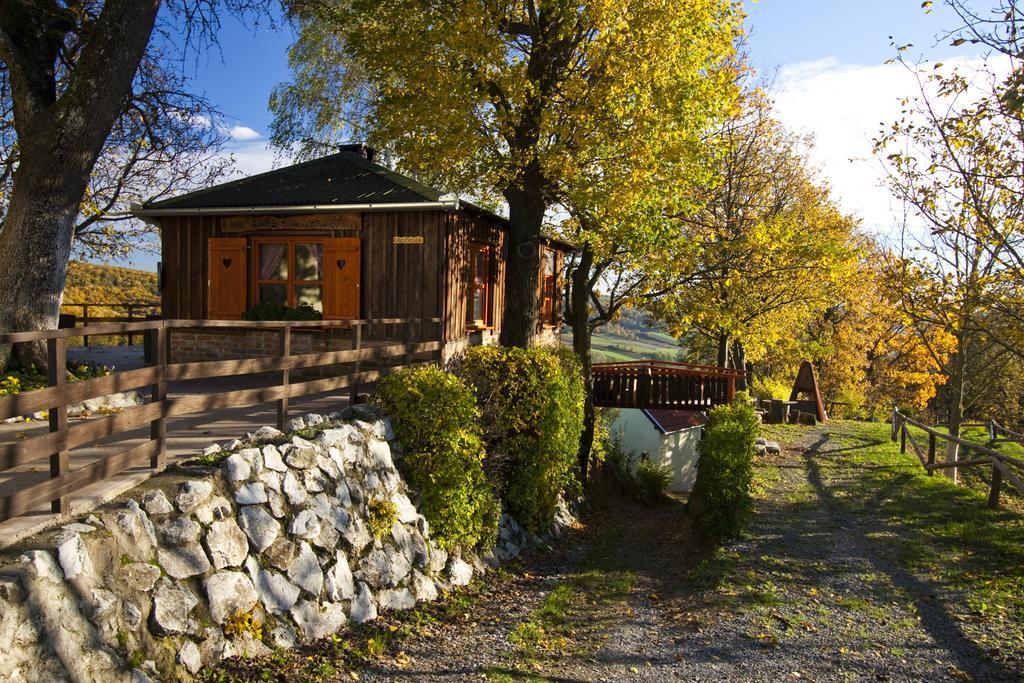 Country House Na Malenom Brijegu Bjelovar Rom bilde